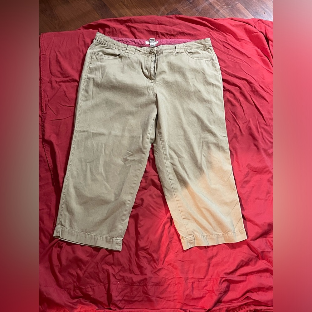 MERONA KHAKI CAPRIS